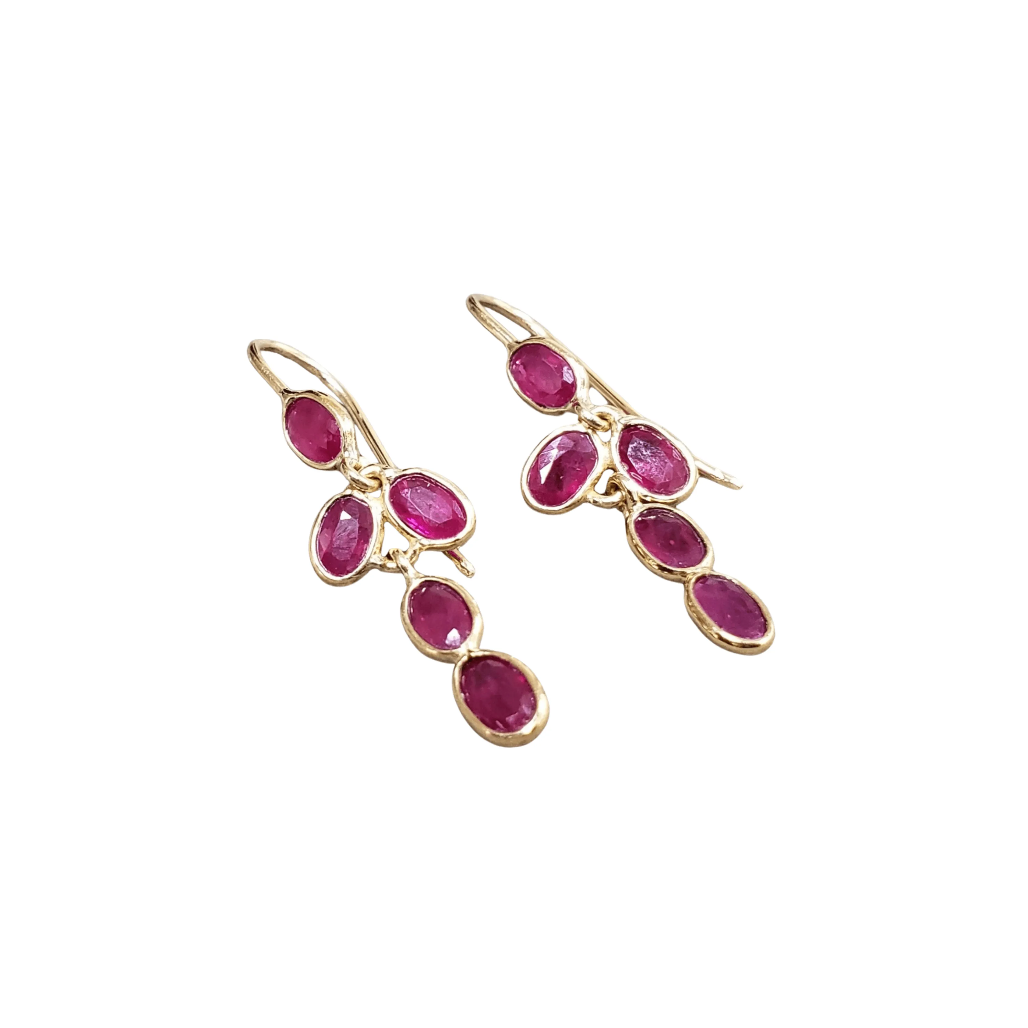 18k Gold Natural Red Ruby Earrings