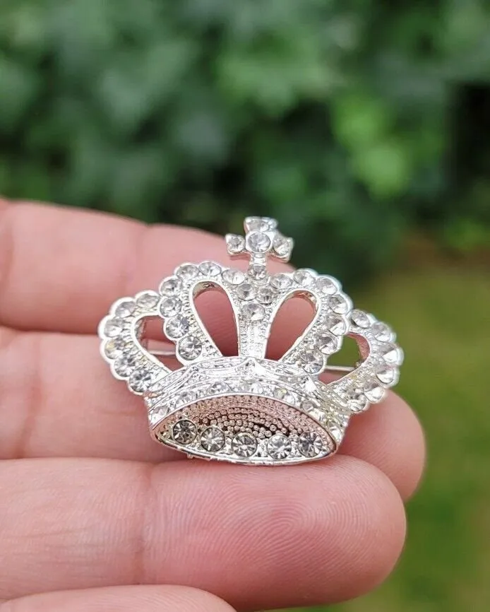 Crown brooch vintage look queen broach silver plated celebrity design pin k46