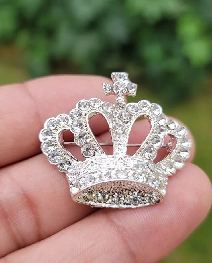 Crown brooch vintage look queen broach silver plated celebrity design pin k46