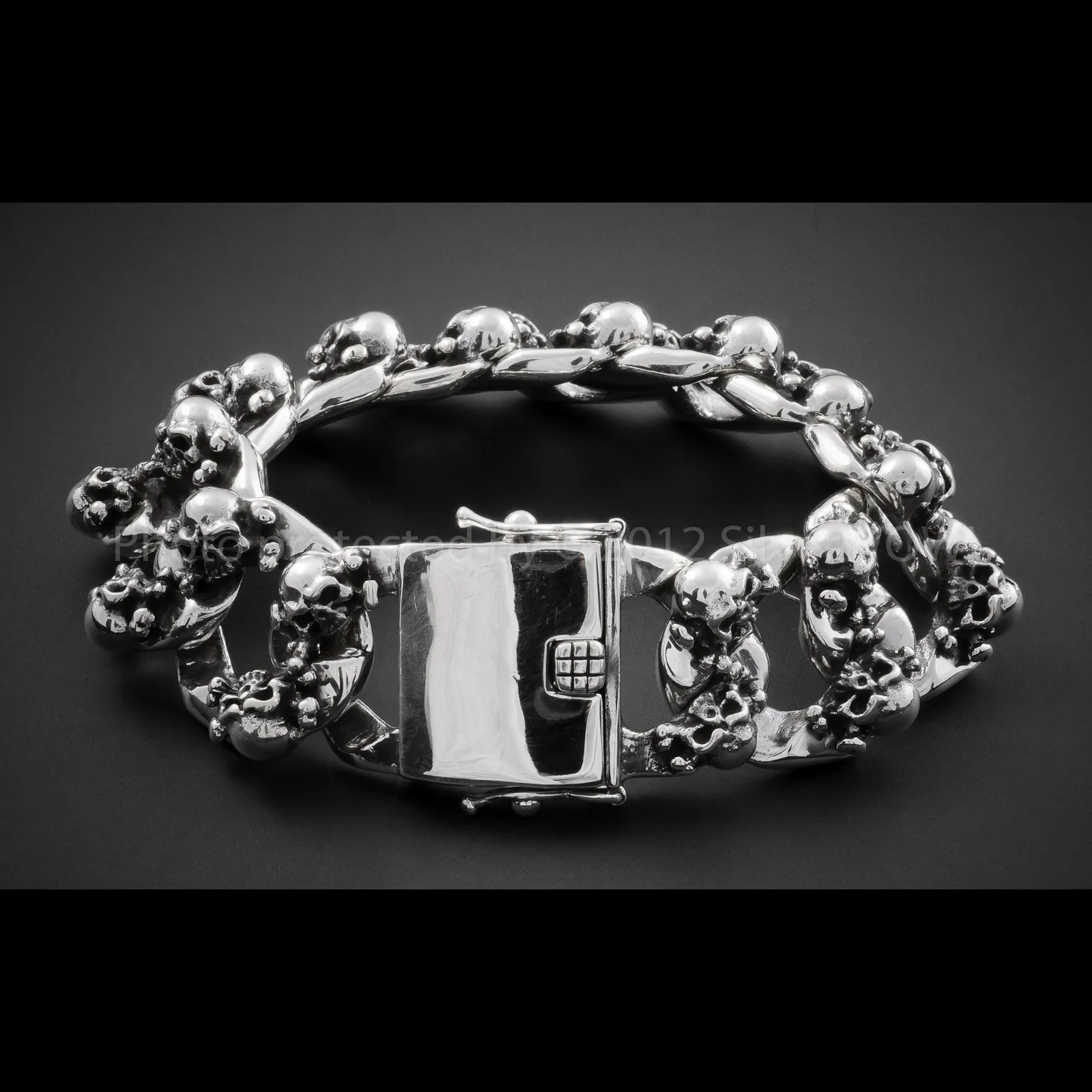 Heavy Cluster Skull Bracelet