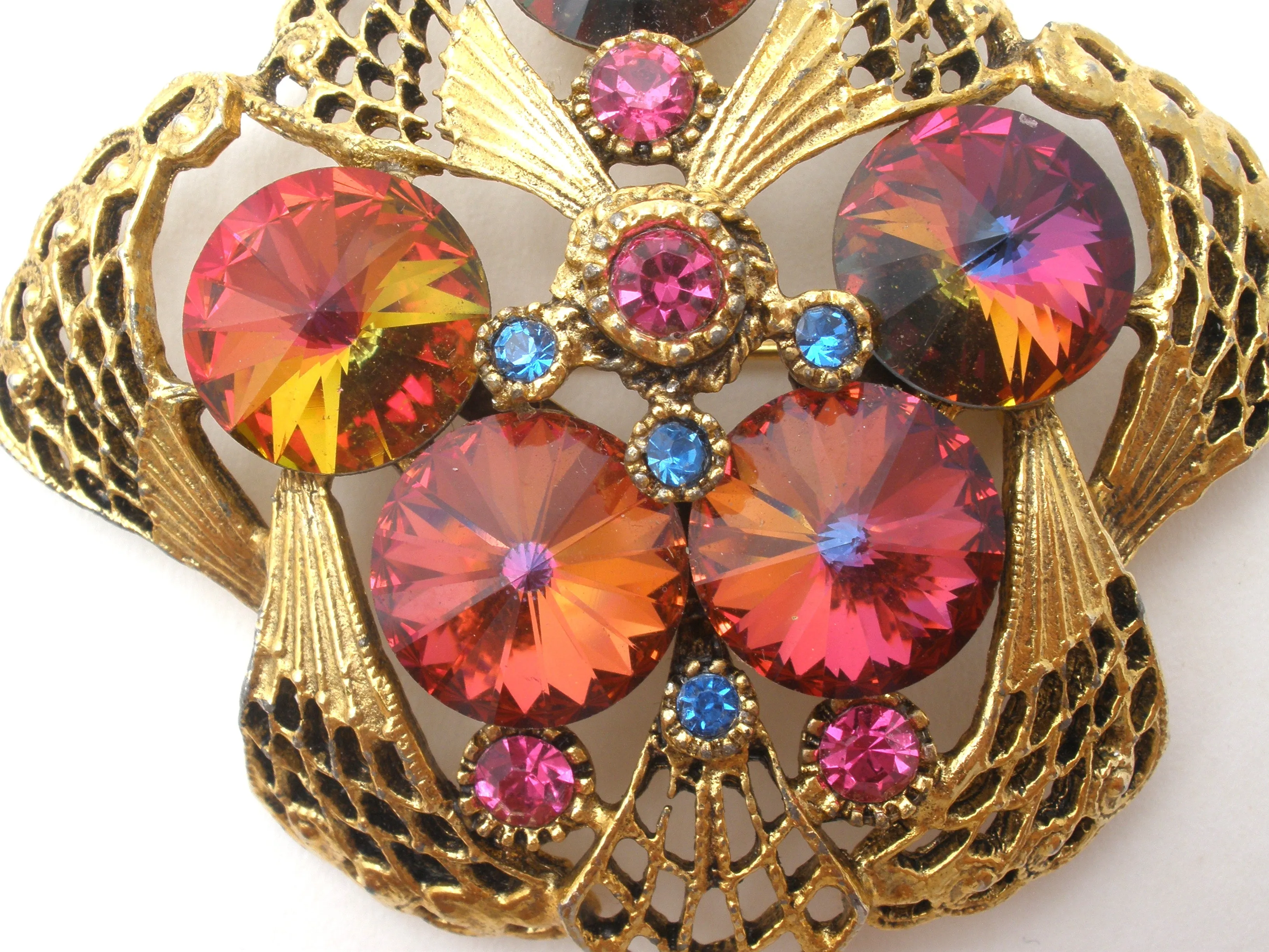 Heliotrope Rivoli Rhinestone Brooch Pin Vintage