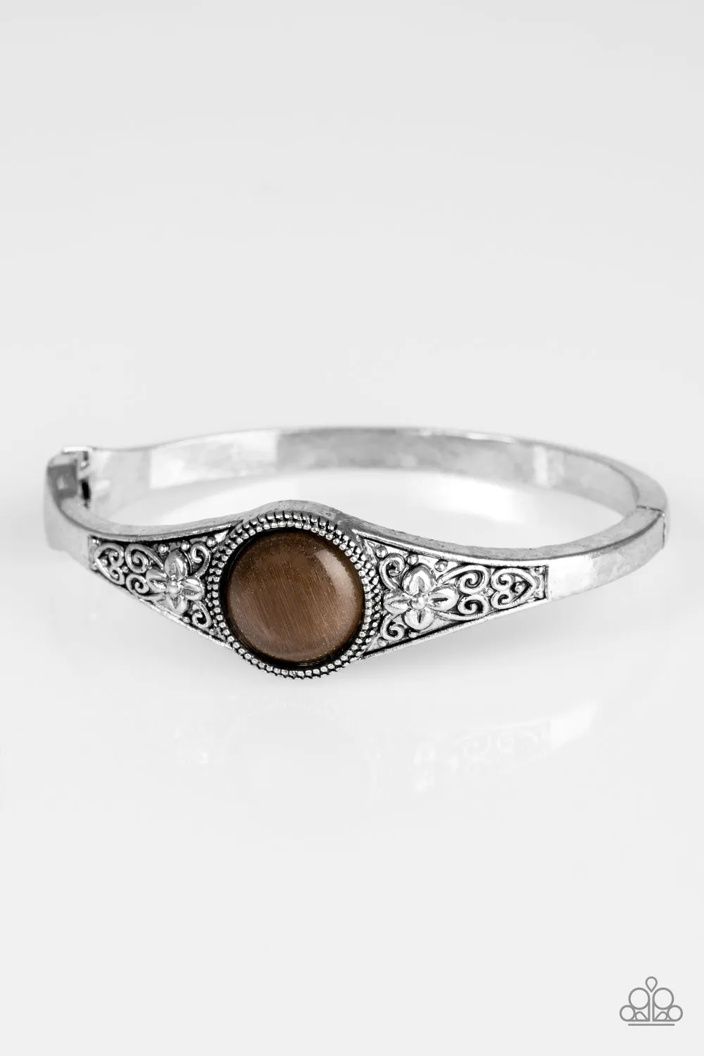 PAPARAZZI Modernly Meadow -Brown BRACELETS