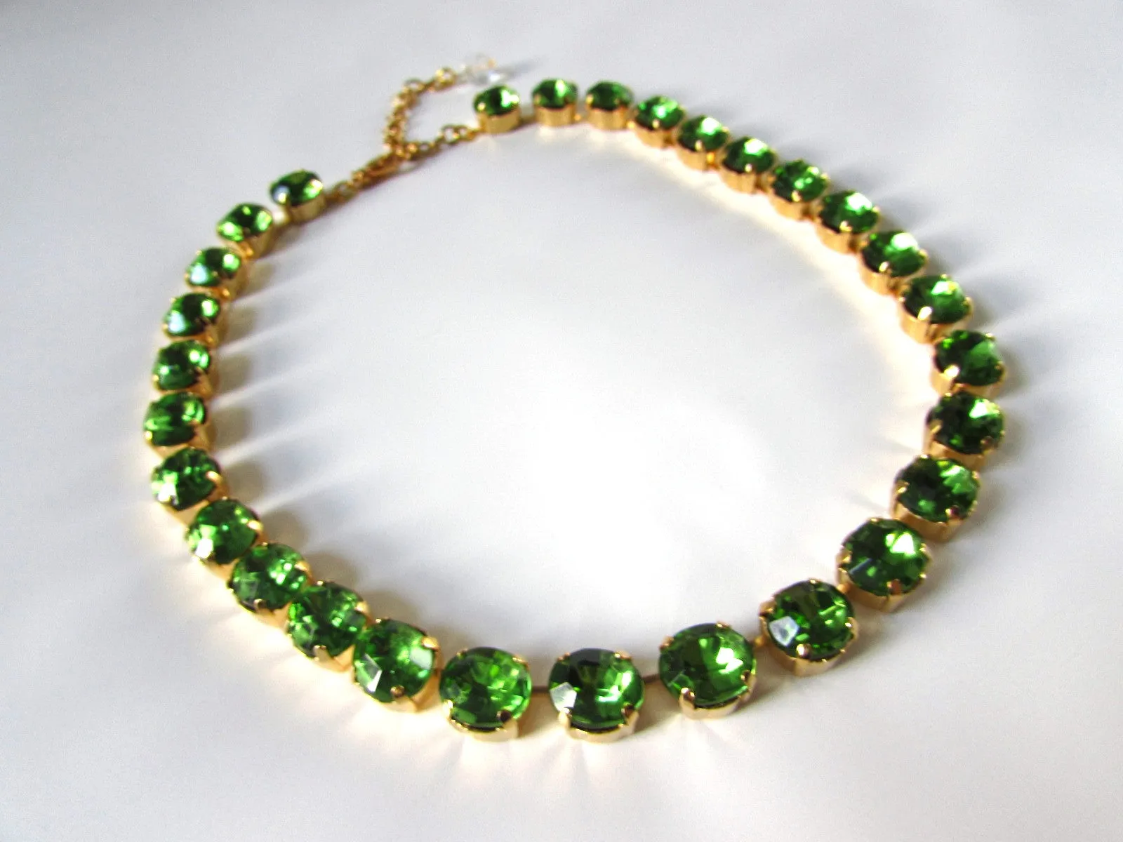 Peridot Green Riviere Necklace - Small Oval