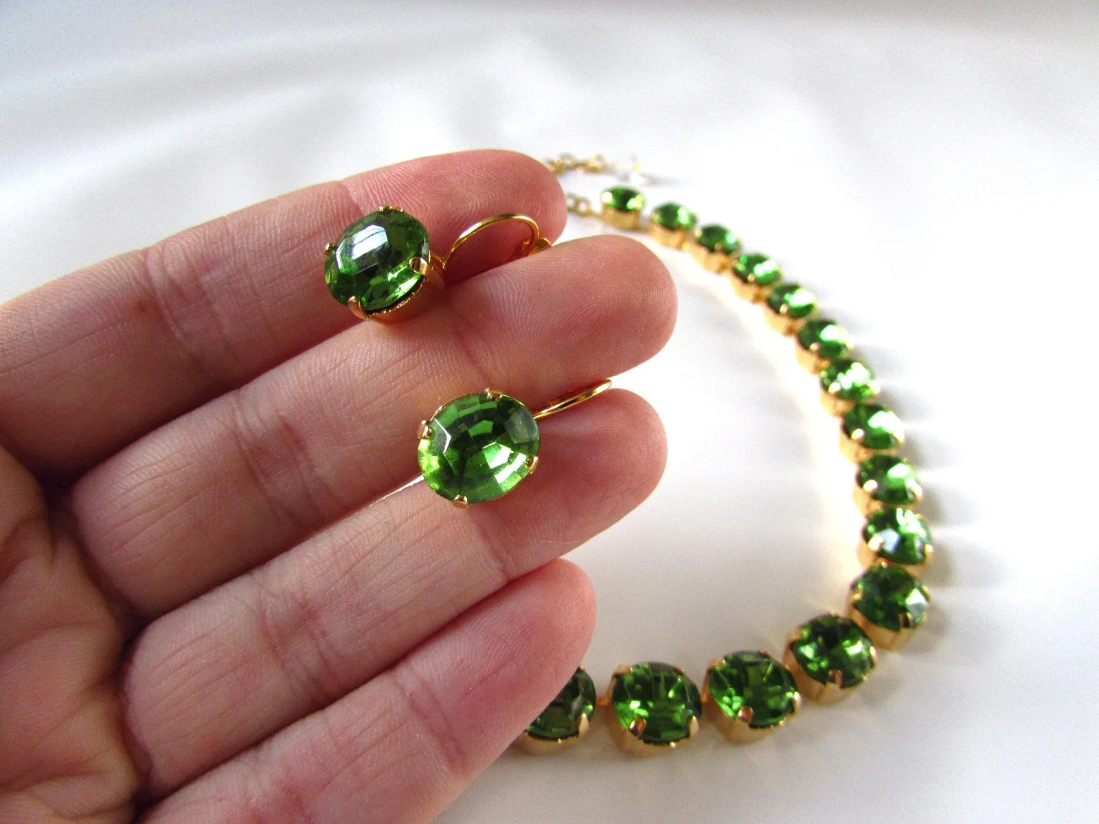 Peridot Green Riviere Necklace - Small Oval