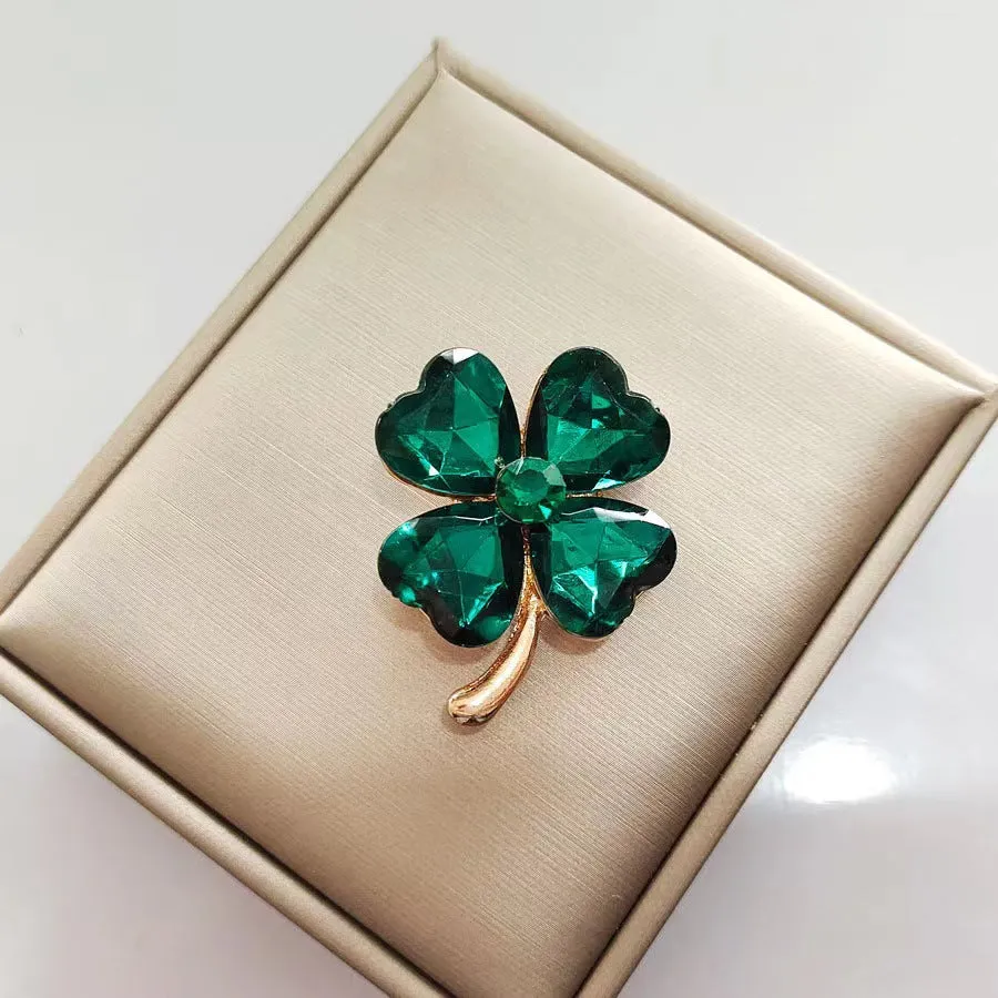 Pretty 3 Pcs Small Emerald Green 4 leaf Clover Brooch Pin with Heart Accent ,St Patricks Day Gift, Irish Shamrock Good Luck, Heart Crystals Vintage