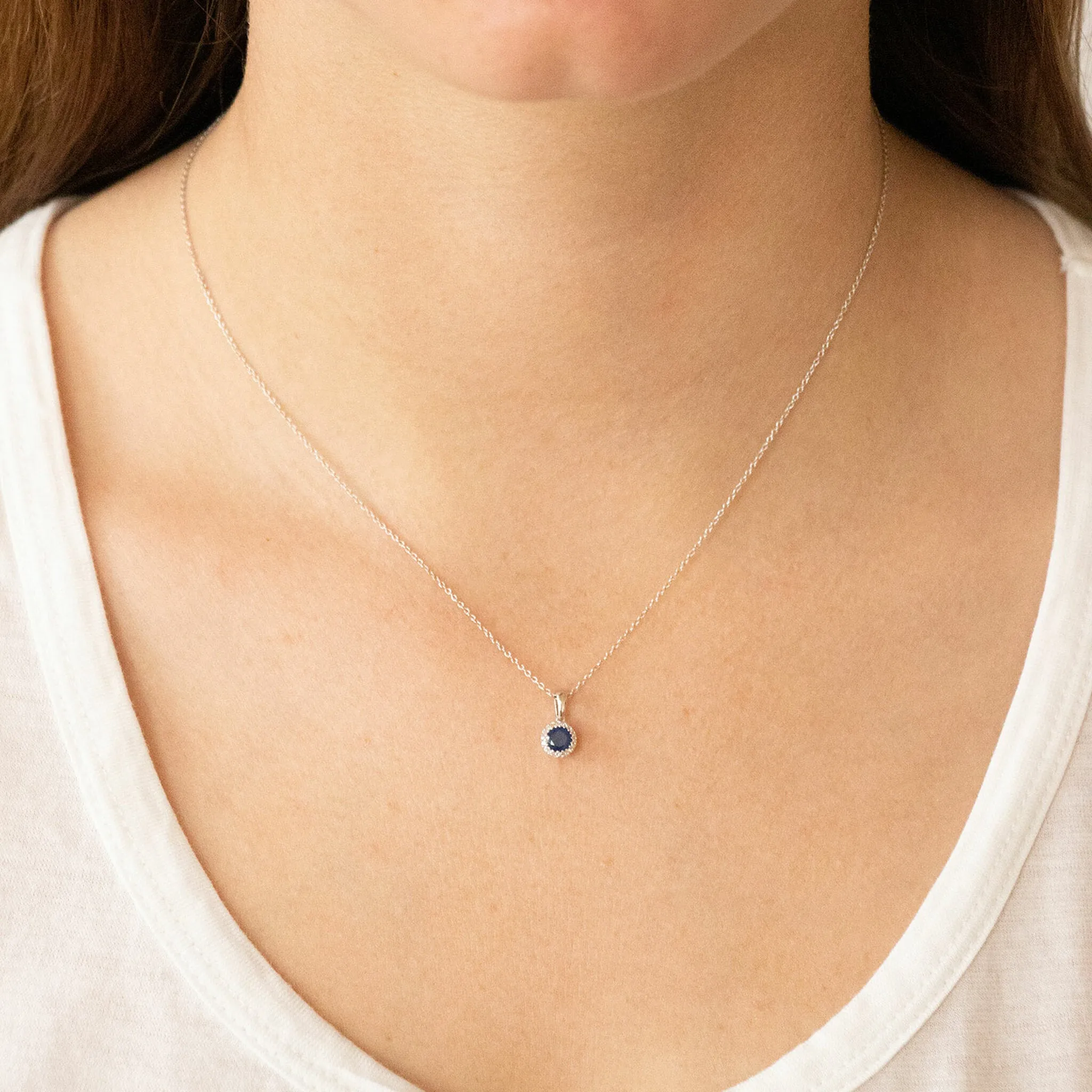 Sapphire Pendant With 0.03ct Diamonds In 9K White Gold