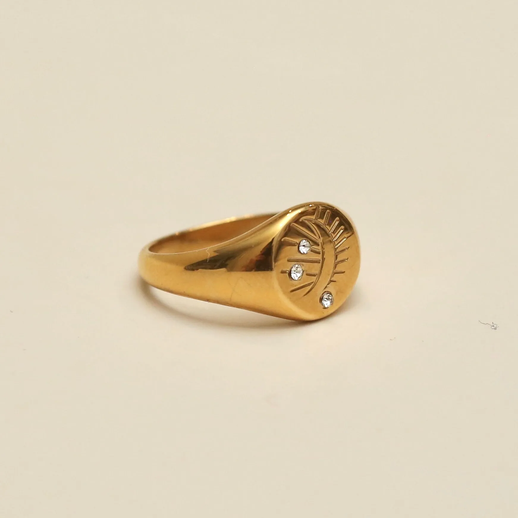 Sparkle Crescent Moon Signet Ring