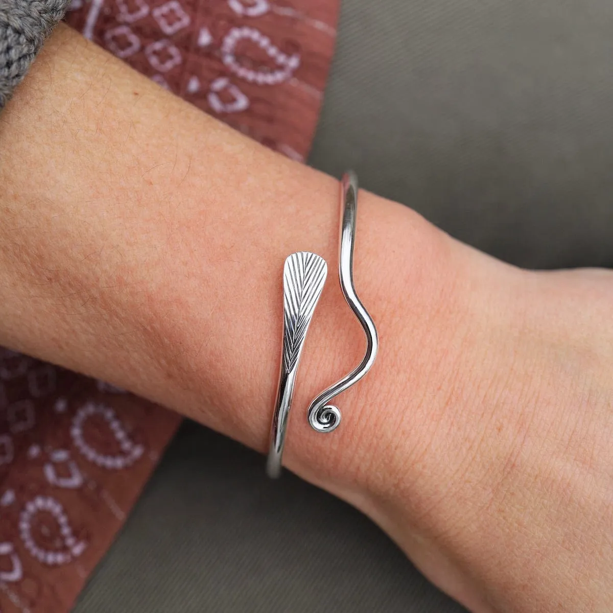 Sterling Silver Bangle with Vine & Leaf