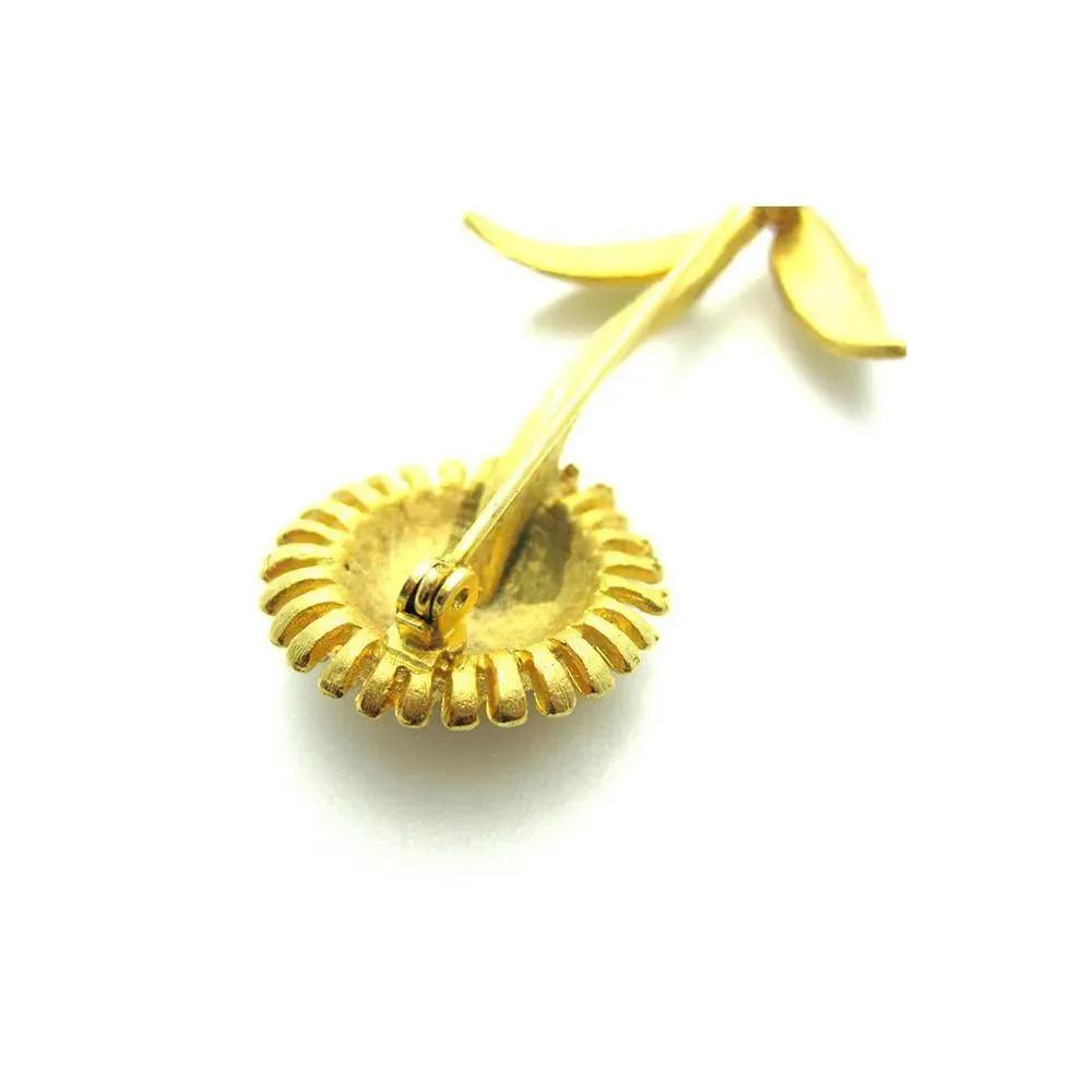 Vintage 1960's Gold Flower Brooch