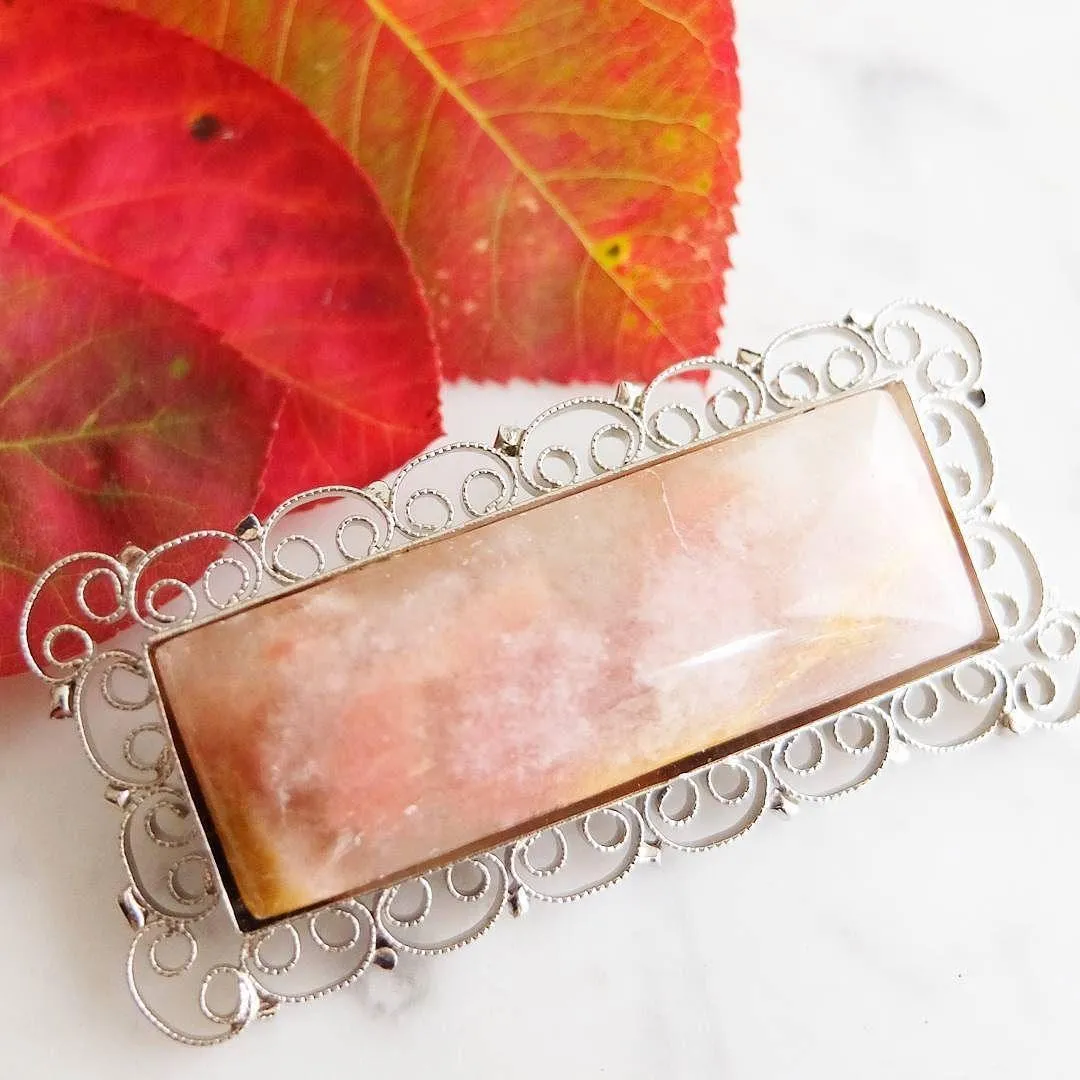 Vintage 1960's Scottish Pink Agate Brooch