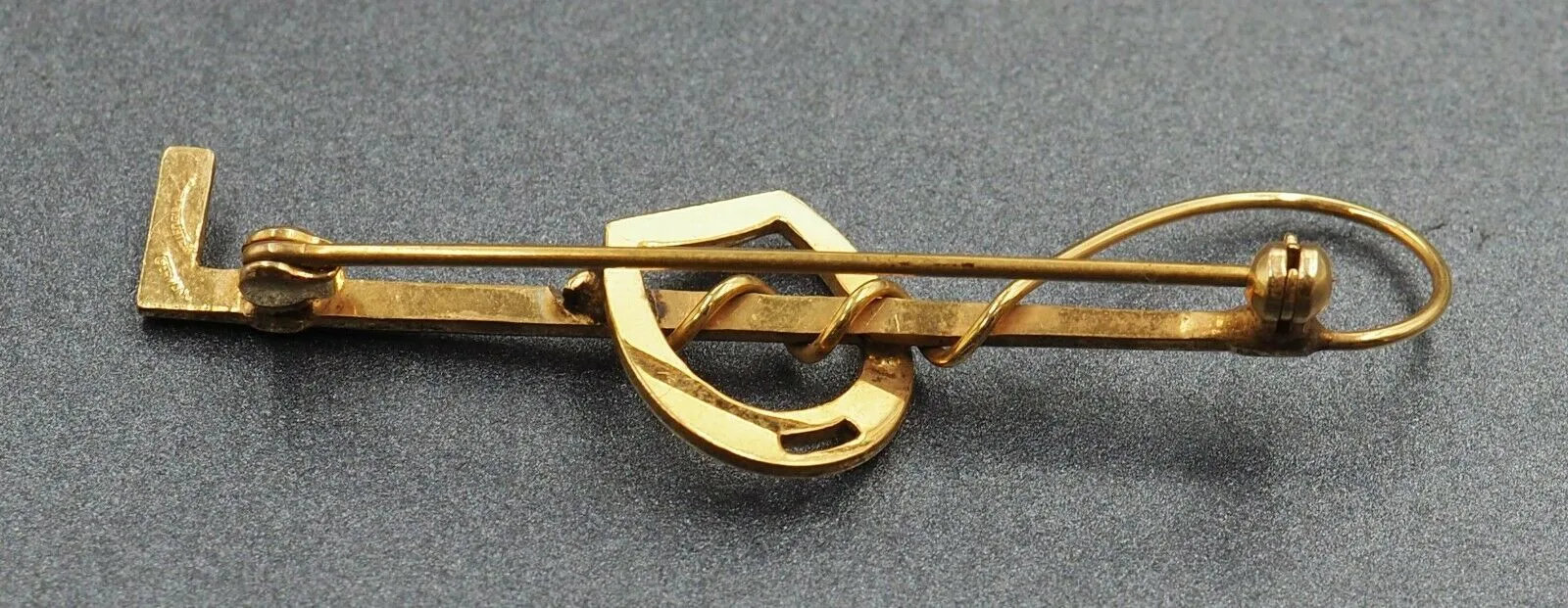 Vintage 9ct Yellow Gold Whip & Stirrup Brooch